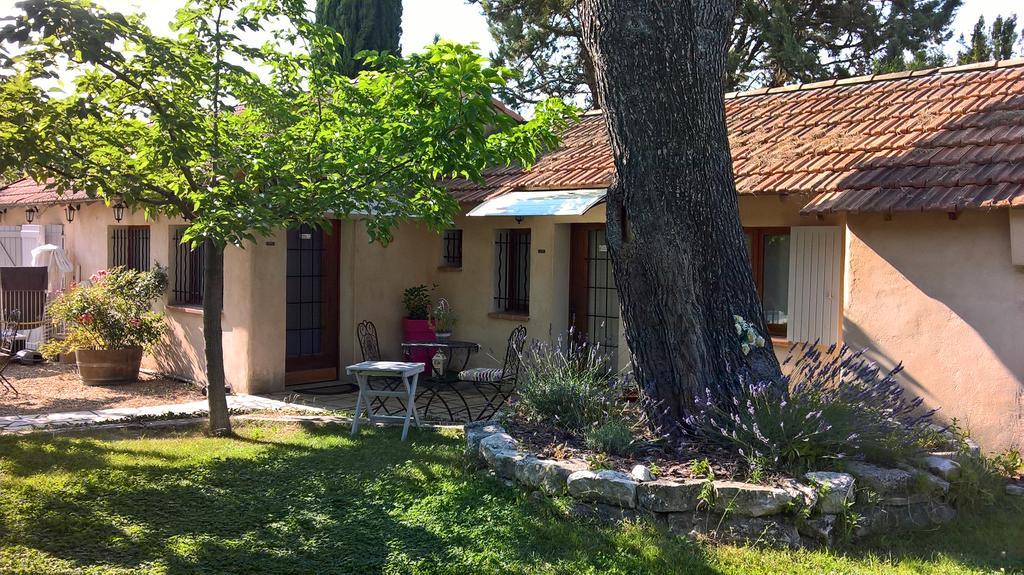 A L'Oree Du Pin Aix-en-Provence Bagian luar foto