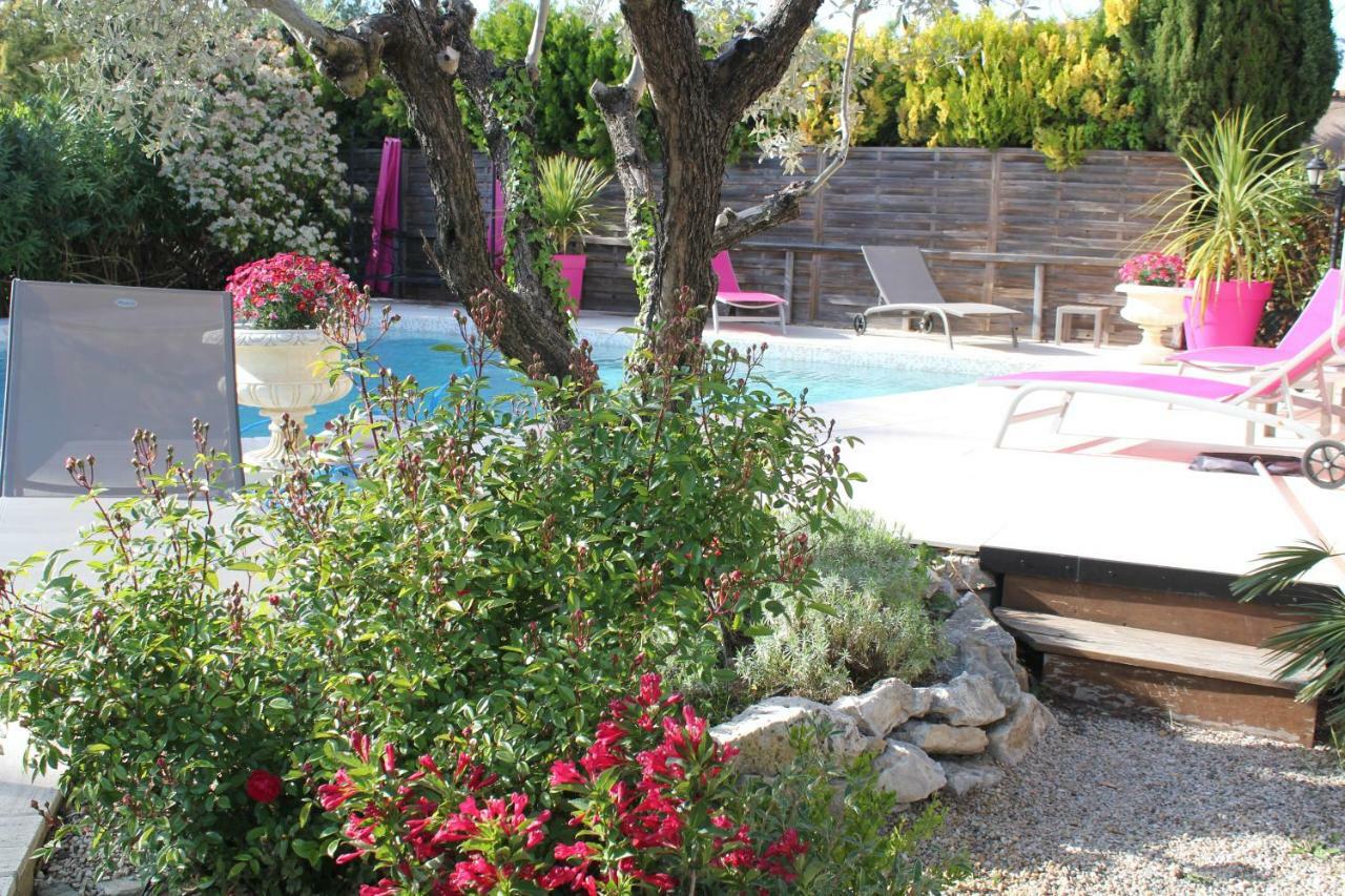 A L'Oree Du Pin Aix-en-Provence Bagian luar foto