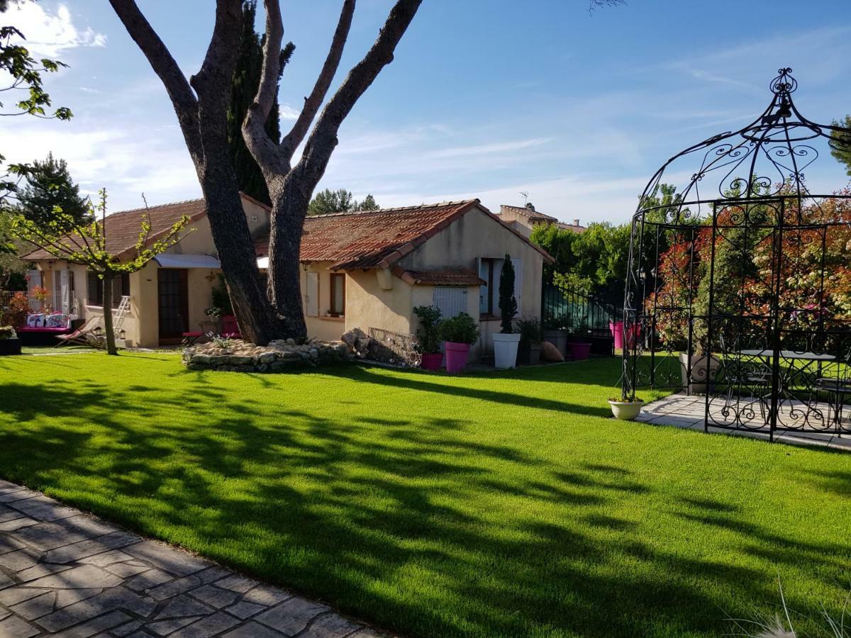 A L'Oree Du Pin Aix-en-Provence Bagian luar foto